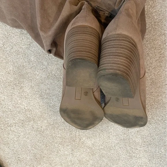 A.N.A. Women’s Boots - Picture 3 of 4